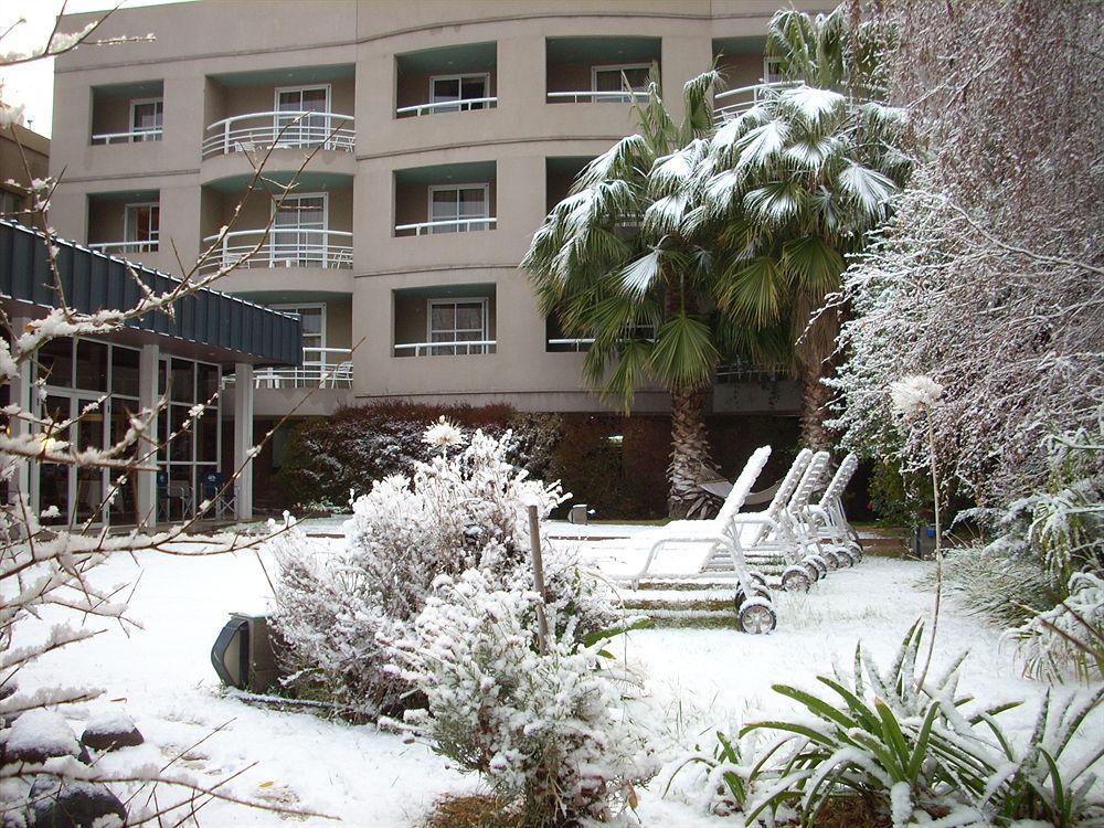 Maue Apart-hotel Capdevila